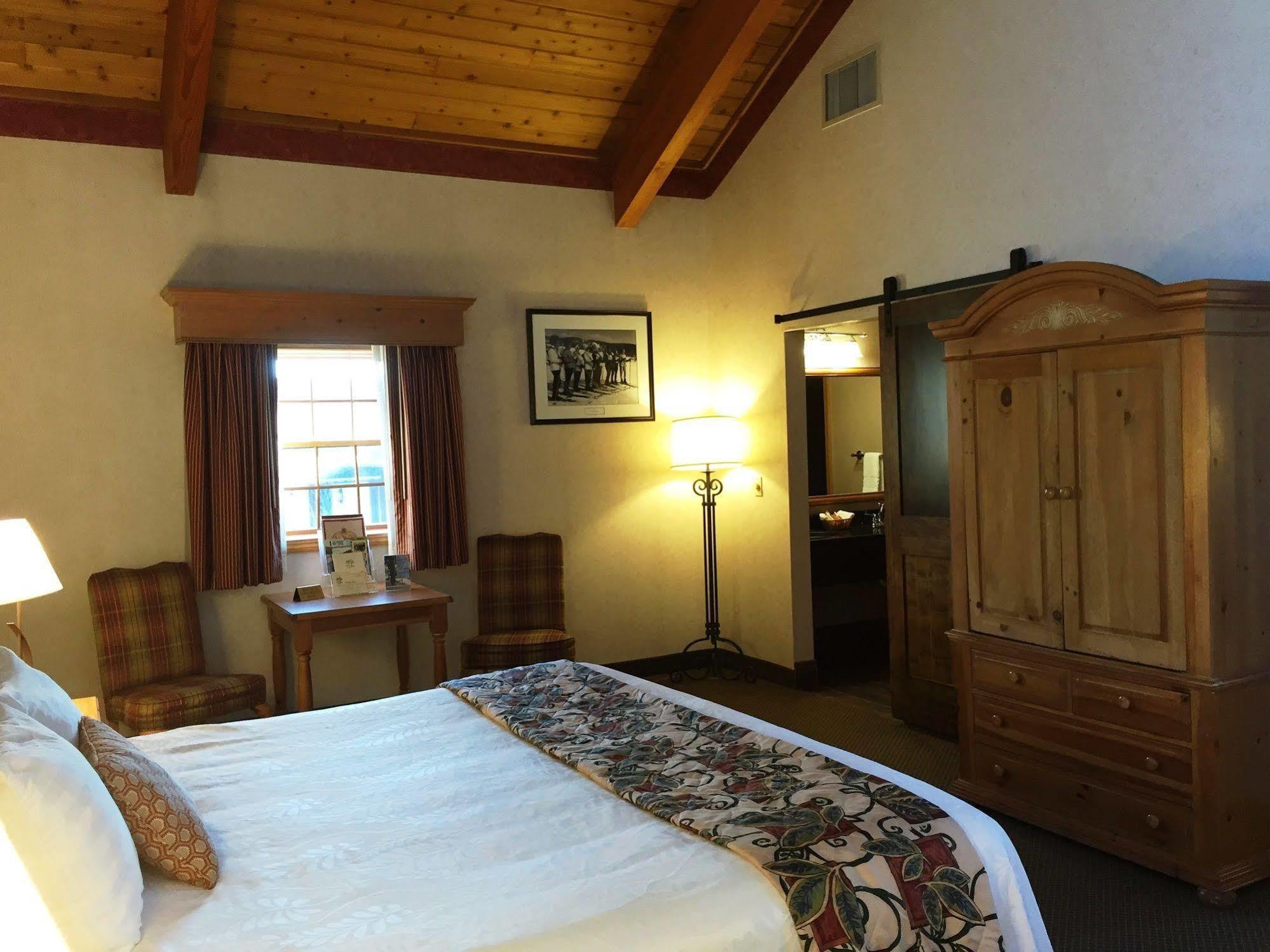 The Inn At Holiday Valley Еликотвил Екстериор снимка